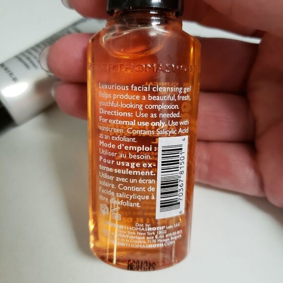 Peter Thomas Roth Firmx Peeling Gel & Anti-Aging Cleansing Gel Travel Size - Picture 4 of 7